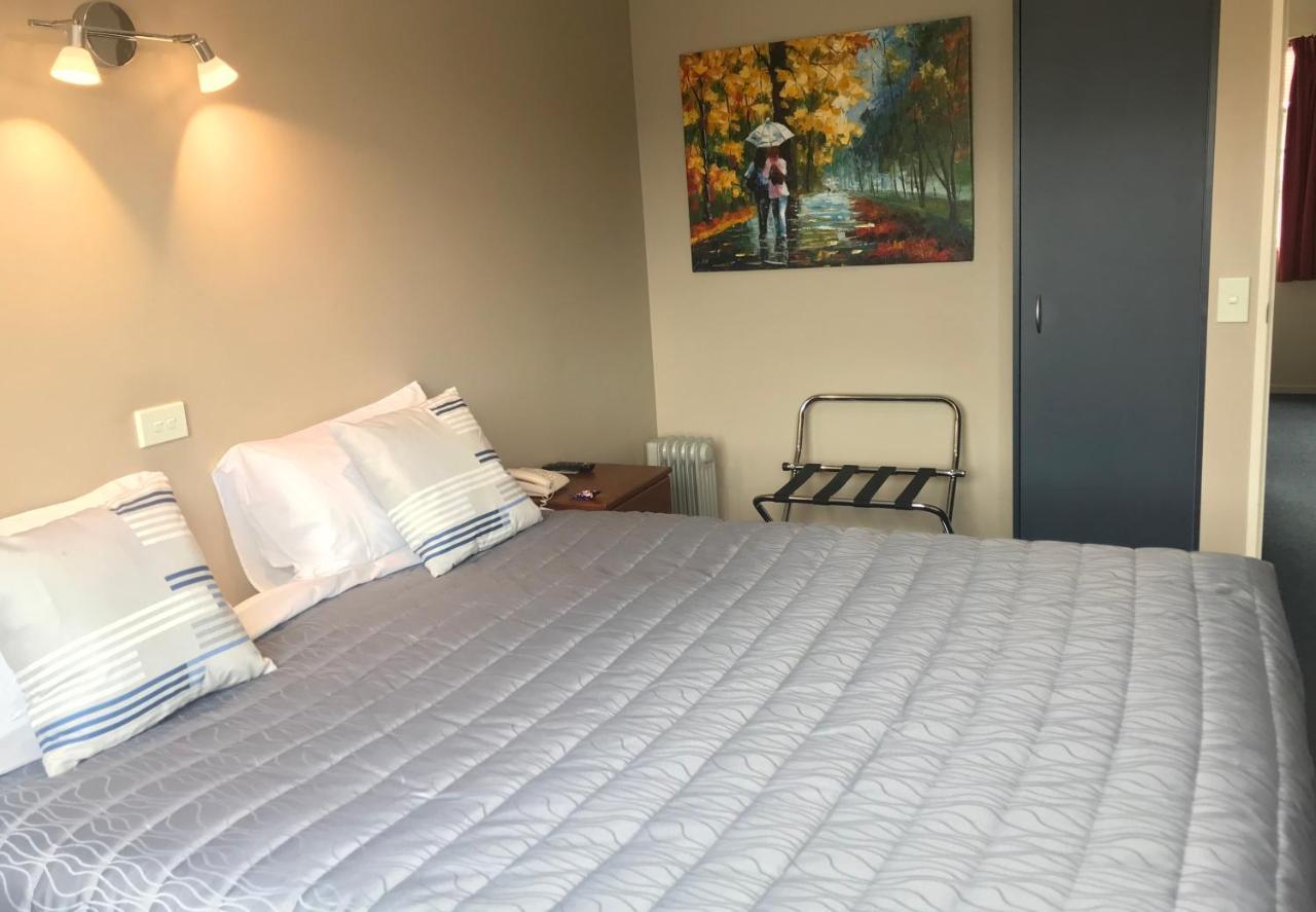 Phoenix Motels Temuka Exterior foto