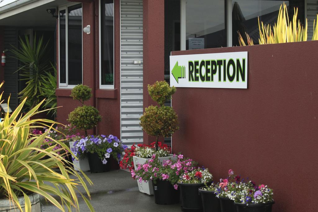 Phoenix Motels Temuka Exterior foto